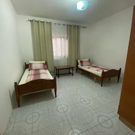 Tota Shkoder